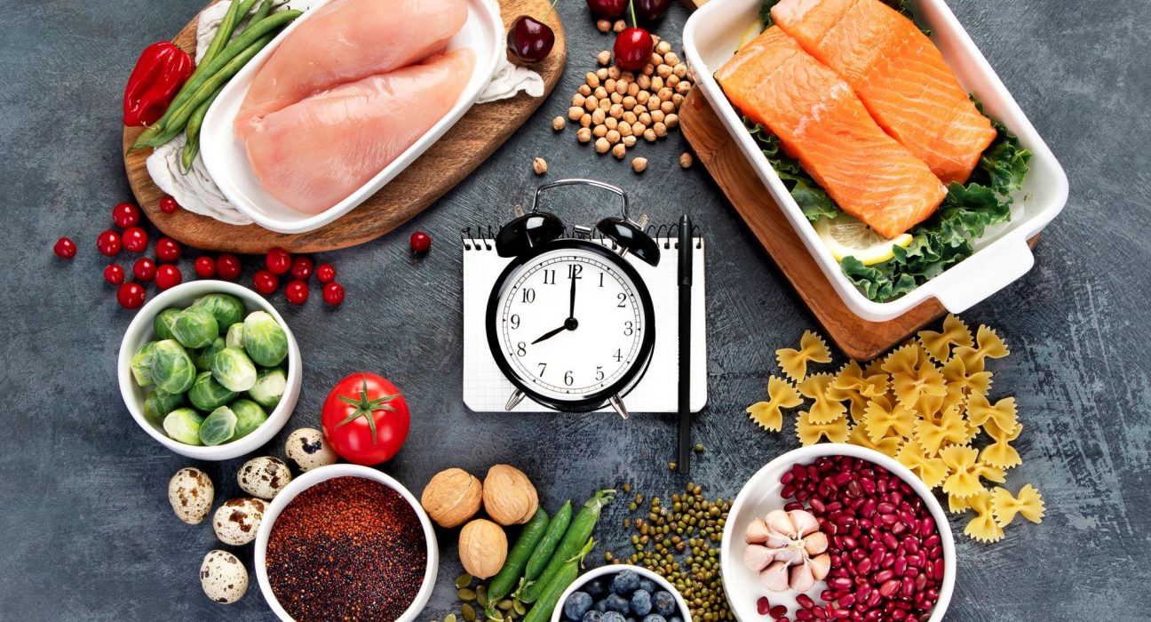 "Healthy foods and weight loss essentials illustrating nutrition mistakes that may affect weight loss goals."